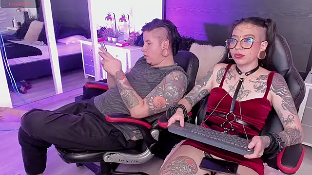 inkedsinners_ – Live XXX-chat