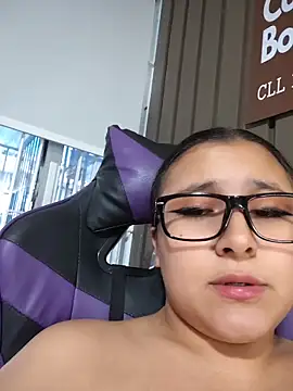 Chatroom XXX en direct de Cute_Penelope