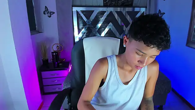 Czat XXX na żywo – nova_sex01