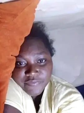 Chat +18 de Cute-mish ao vivo