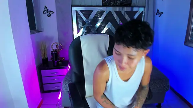 แชท XXX สดของ nova_sex01
