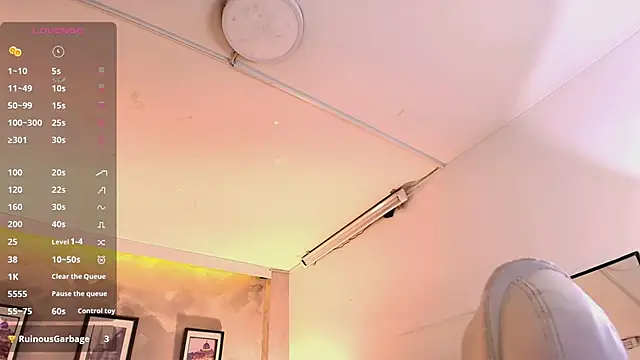 celeste_bm_ live XXX chat