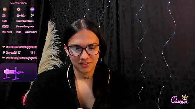 Almaazz Live XXX-chat