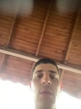 XXX chat uživo modela boy_max_latin