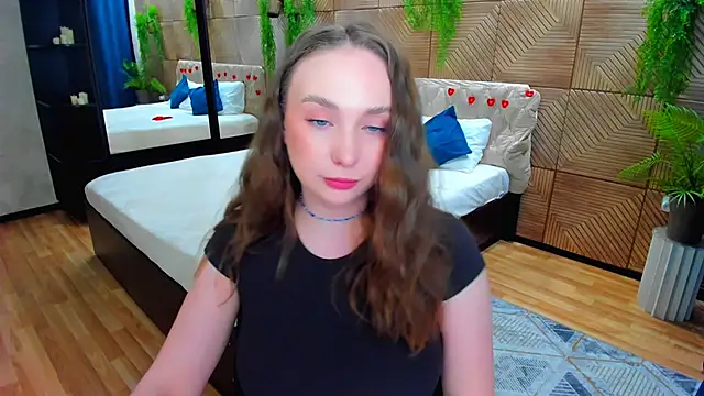 TrueReincarnation Chat XXX in diretta