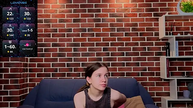 MyrtaMcclaney Live XXX-chat