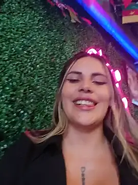 Czat XXX na żywo – Cata_city1106
