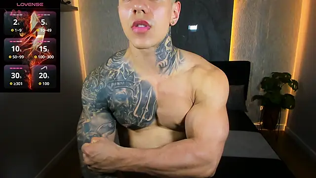 SalvatoreDmore live XXX chat