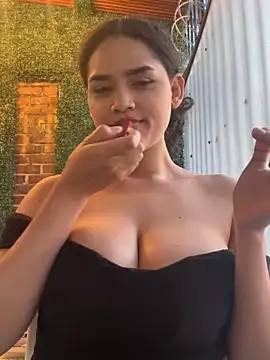 Lilithadams1's Live XXX Chat
