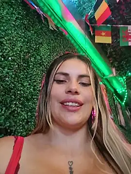 Cata_city1106's Live XXX Chat