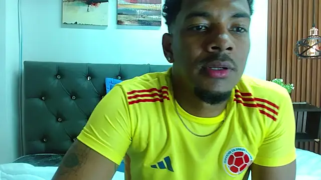 ethan_jons Live XXX Chat