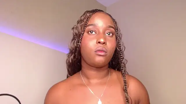 Онлайн чат XXX MichaelaCox