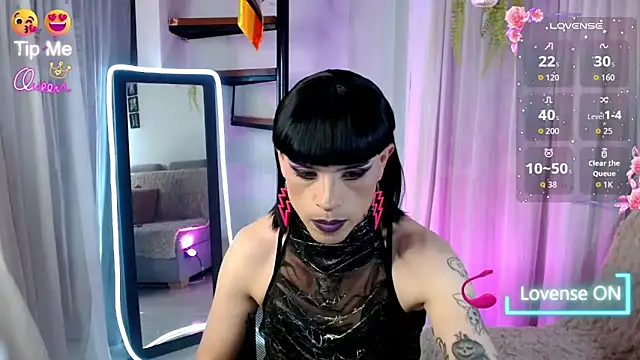 DanniHotBoy02 live XXX chat