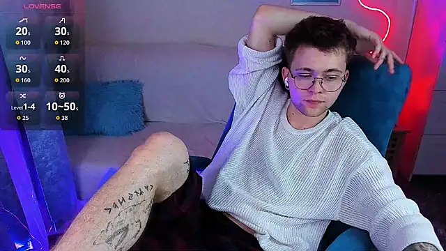 Chat XXX en directo de Thomas_Norton