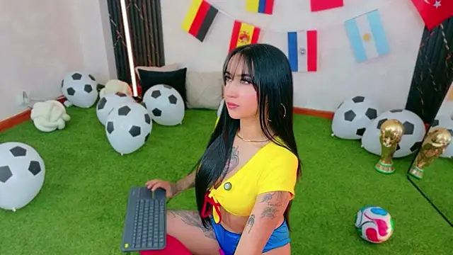 EmmyEvans1 Live XXX-chat
