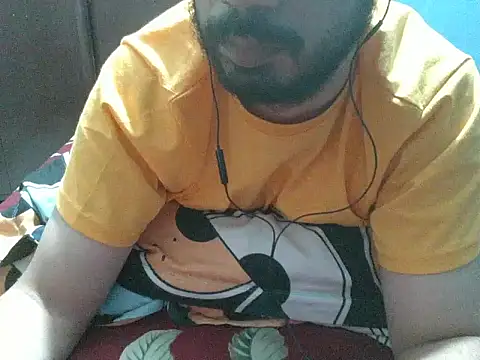Precumboner Adlı Modelin Canlı XXX Sohbeti