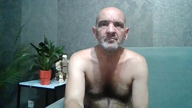 Chat XXX en directo de skorpibg65
