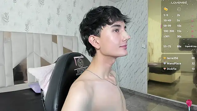 Živý XXX chat Eidan_tay