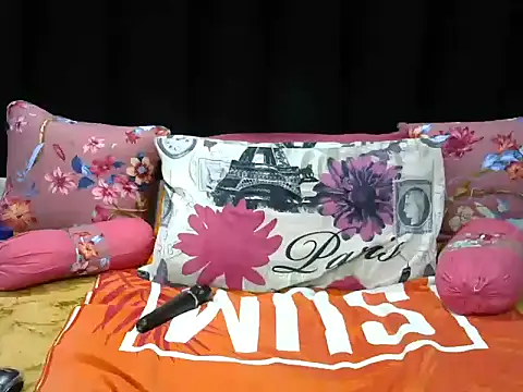 Pearl_00's Live XXX Chat