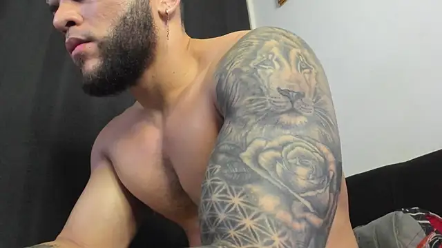 vincent_carusso94のライブXXXチャット