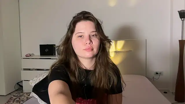 PonyChika's Live XXX Chat