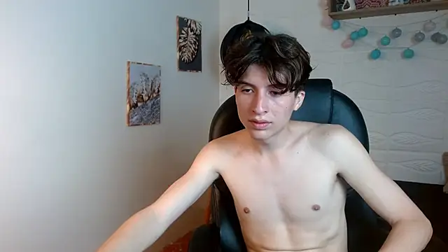 Chat XXX en directo de Marcoviolet