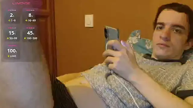 Živý XXX chat Tombgy07