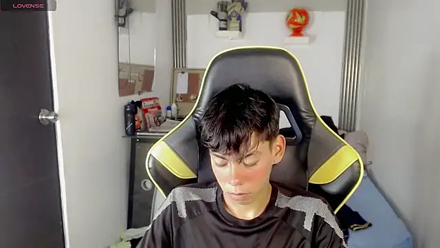Liarr_n Live XXX chat