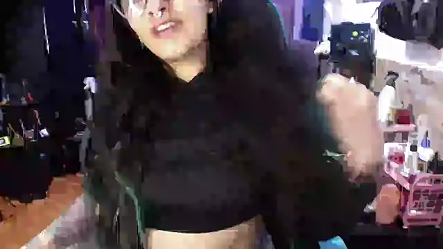Chat +18 de AngelaQueen_ ao vivo
