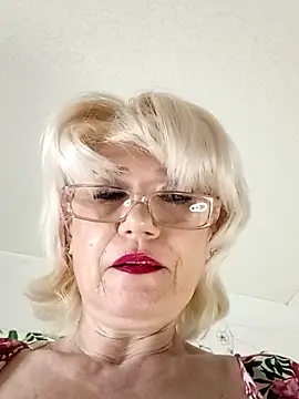 Catty_Lady Chat XXX in diretta