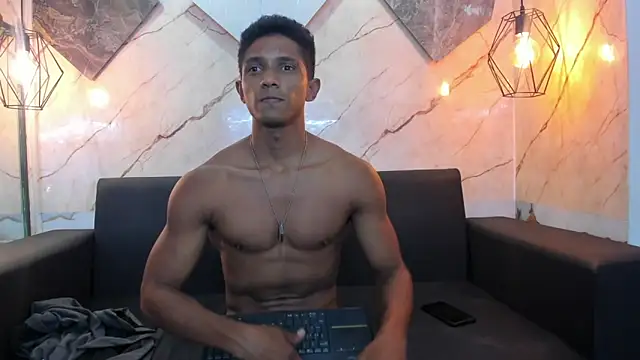 Yoel_Blessed Live XXX Chat