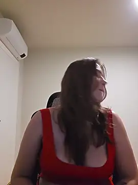 XXX chat uživo modela MiaRides19