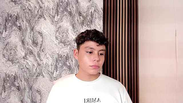 Nathanbelll Chat XXX in diretta