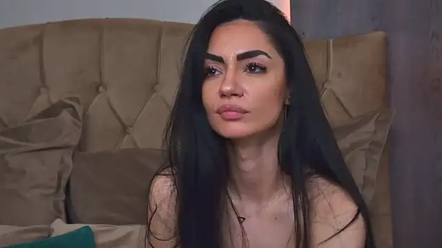 VivienneStark live XXX chat