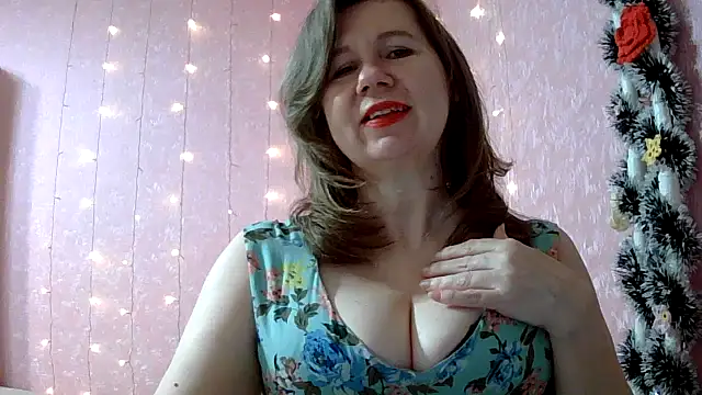 Starsan live XXX chat