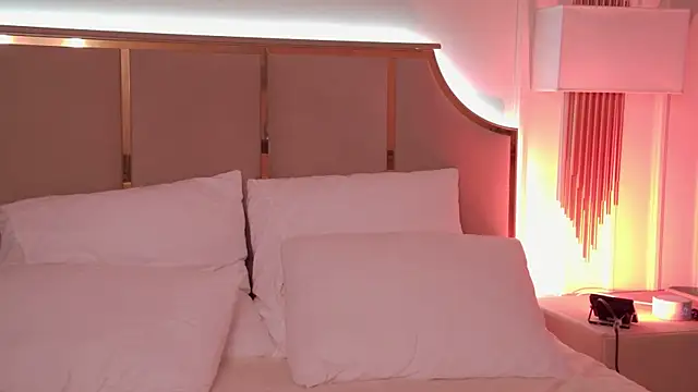 ArianaMell Chat XXX live