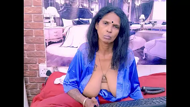 IndianVanya4u2u 现场XXX聊天