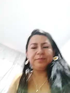 Czat XXX na żywo – HelenNovoa