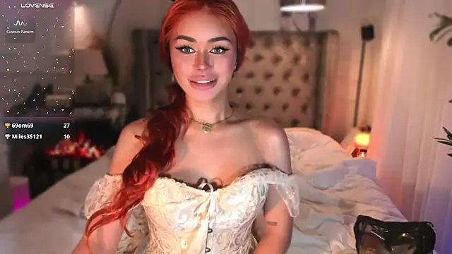 Czat XXX na żywo – ParisianDoll