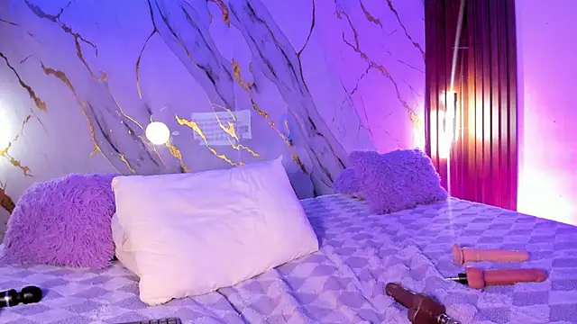 Emmiicute's Live XXX Chat