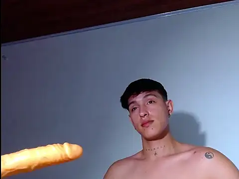 Chatroom XXX en direct de rowanbig
