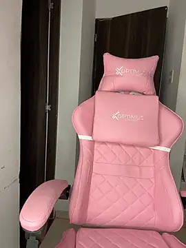 jailyncam_ 现场XXX聊天
