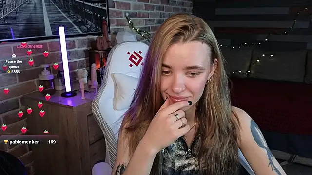 Онлайн чат XXX eva_swetty
