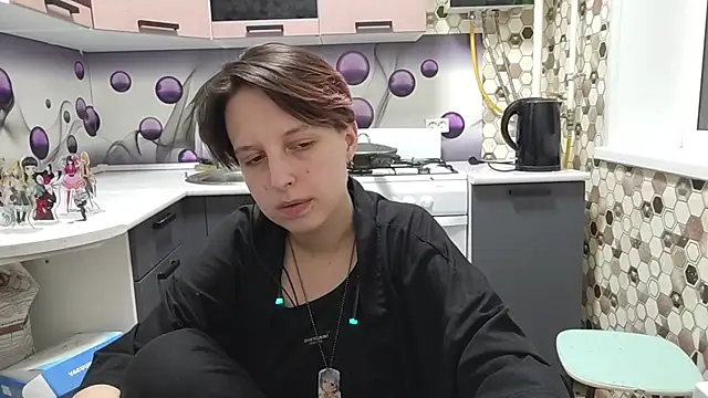 Saranade Chat XXX live