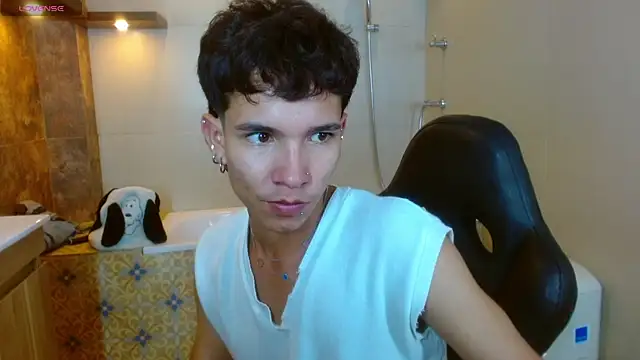Chat +18 de Zeus_Pire ao vivo