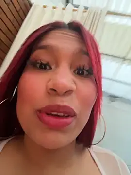 Živý XXX chat Cherry_Charlottee