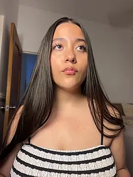 Nhefertary live XXX chat