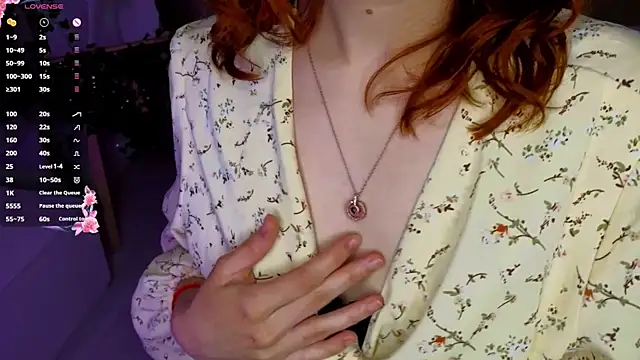 Chat XXX en directo de SinaHogsette