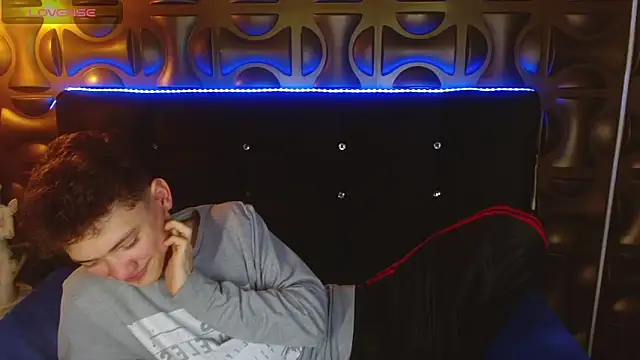 cruz_dante Pertunjukan Webcam
