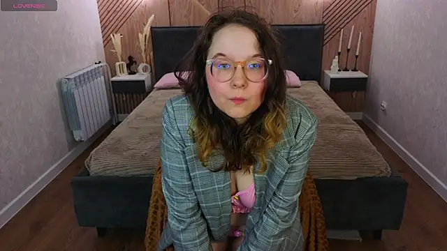 Aleks-casterrr's Live XXX Chat